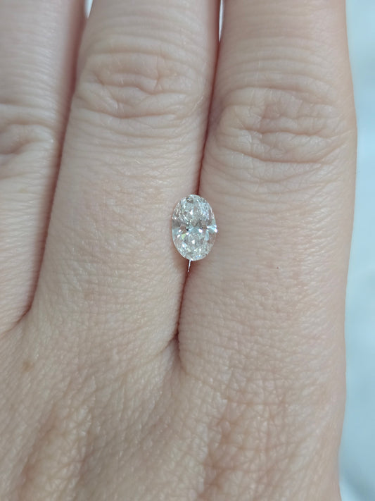 0.88ct Oval Lab Grown Diamond