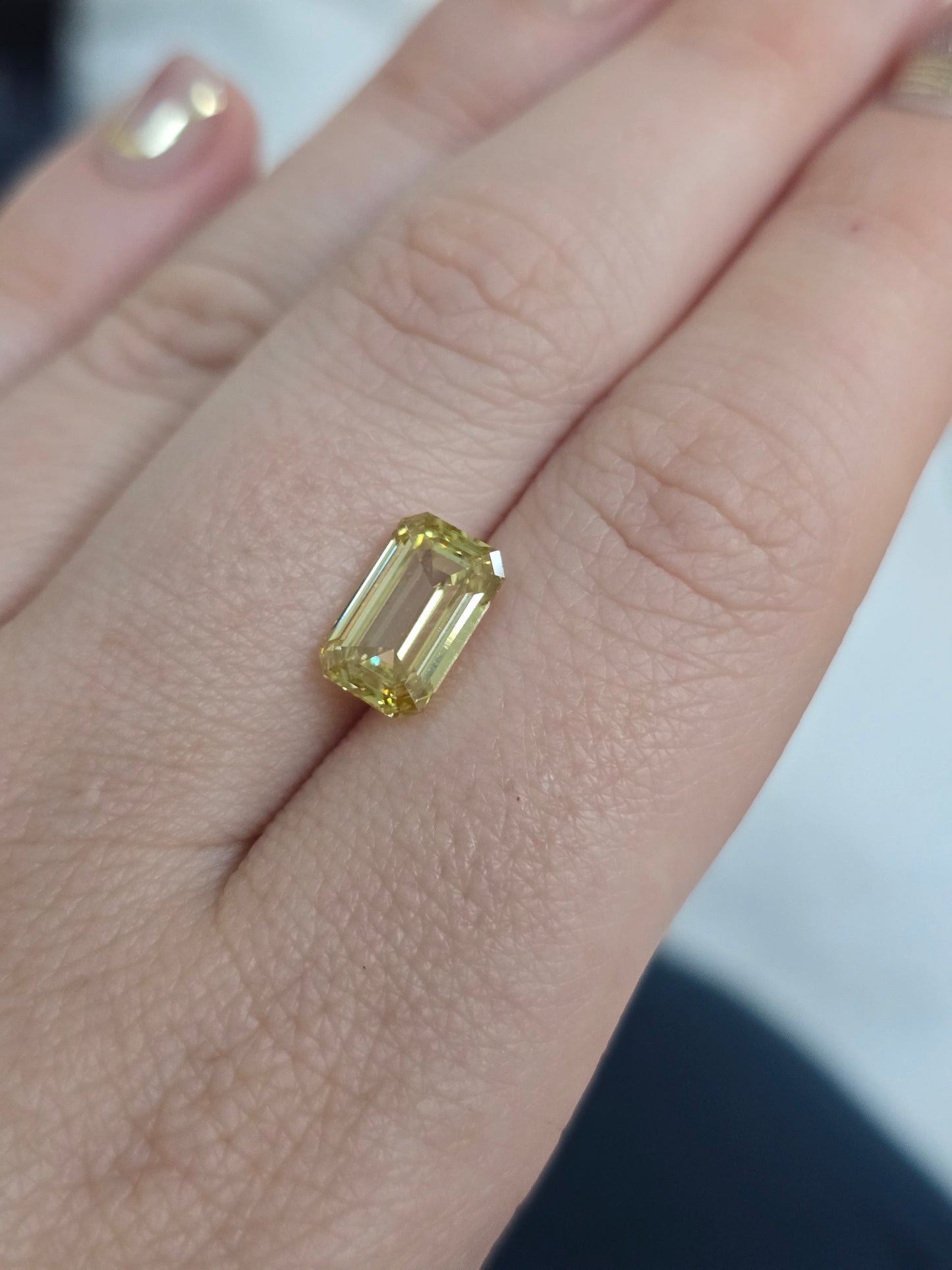 Loose 2.76 CT Lab Grown Fancy Yellow Diamond with IGI Report