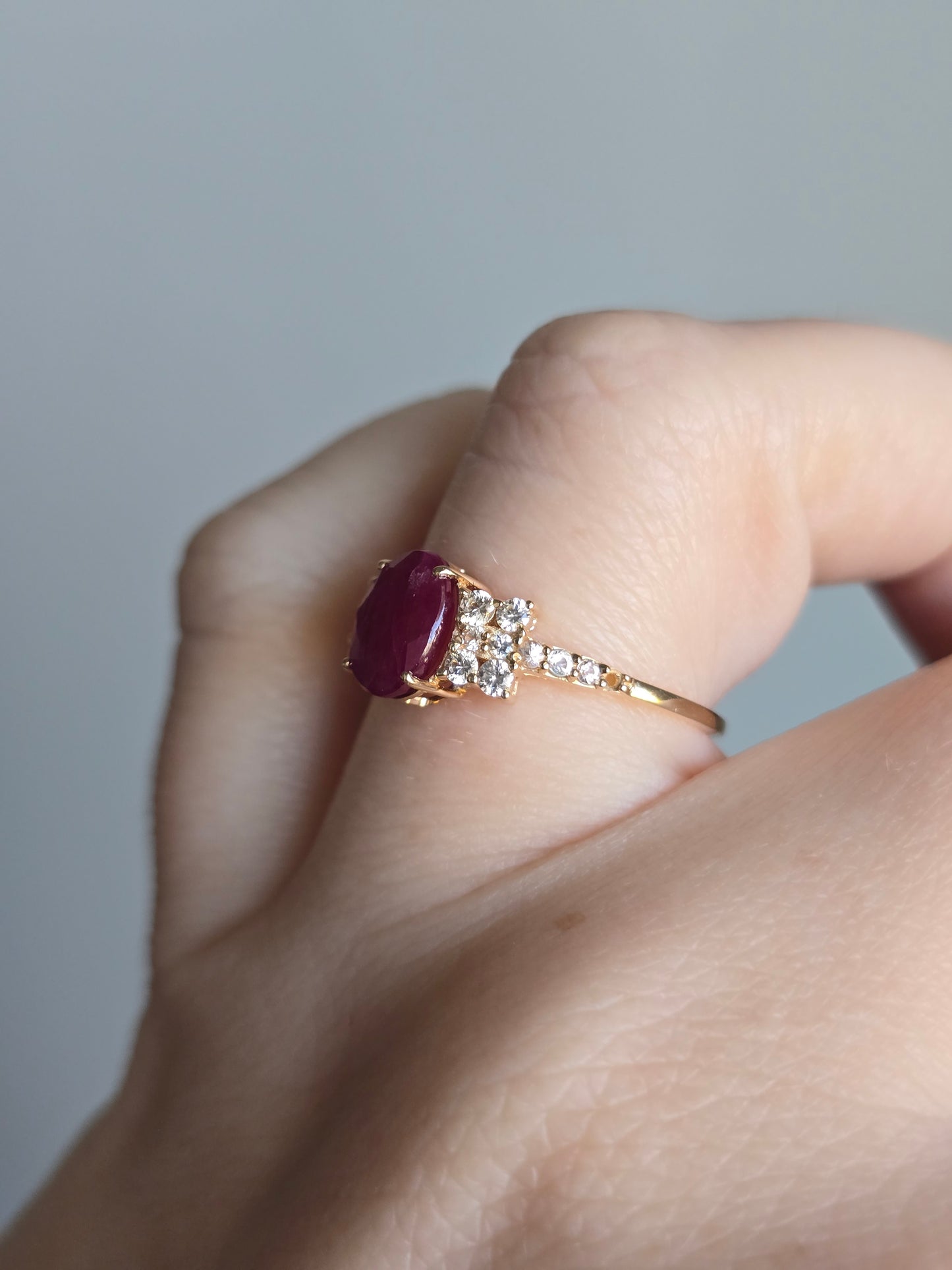 14k Yellow Gold 1.69ct Ruby and White Sapphire Ring