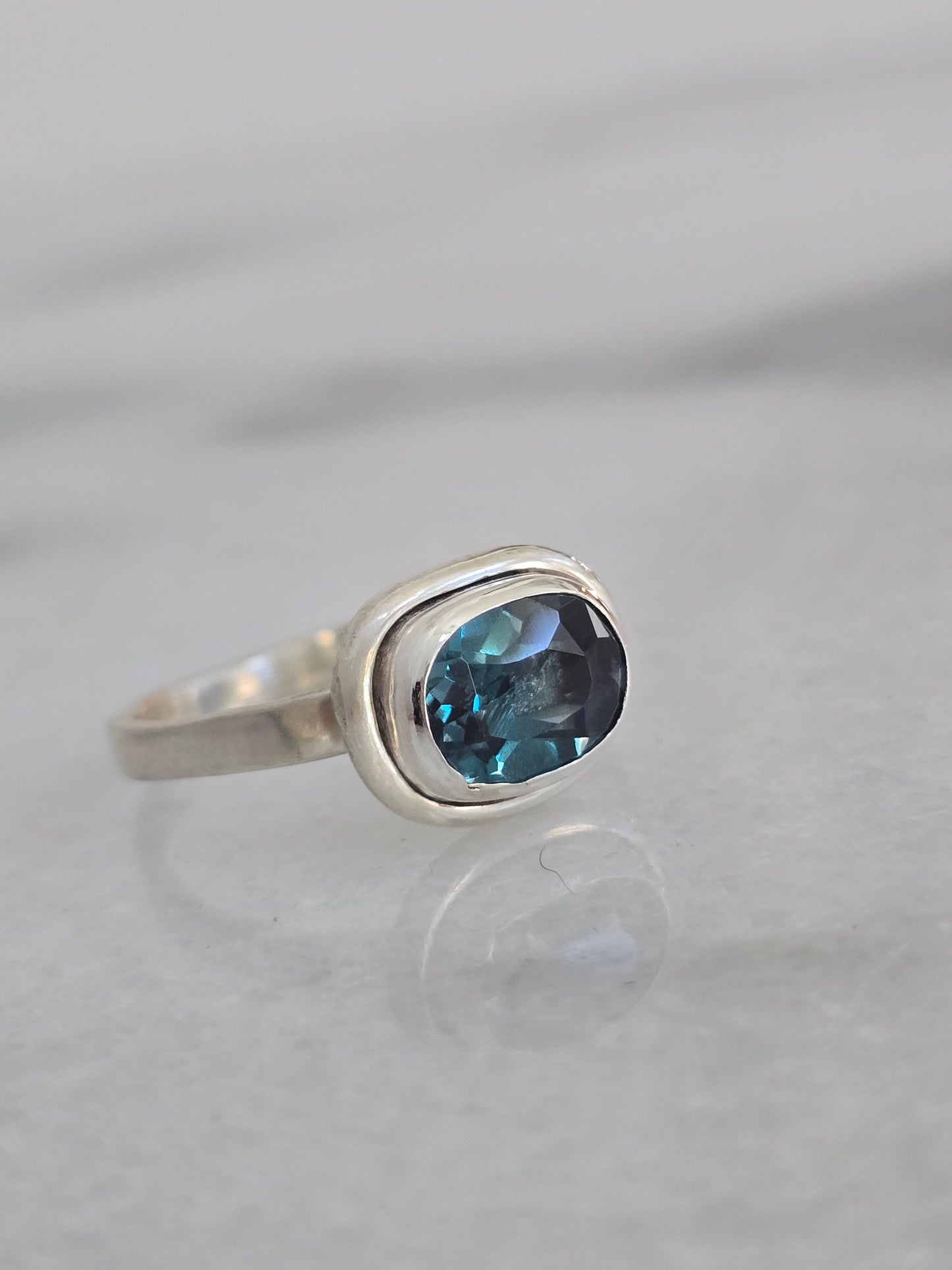 Lagoon Ring – Tide Collection