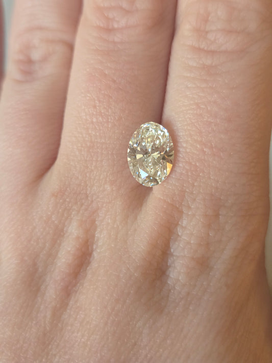 3.01ct Oval Lab Diamond with IGI Report