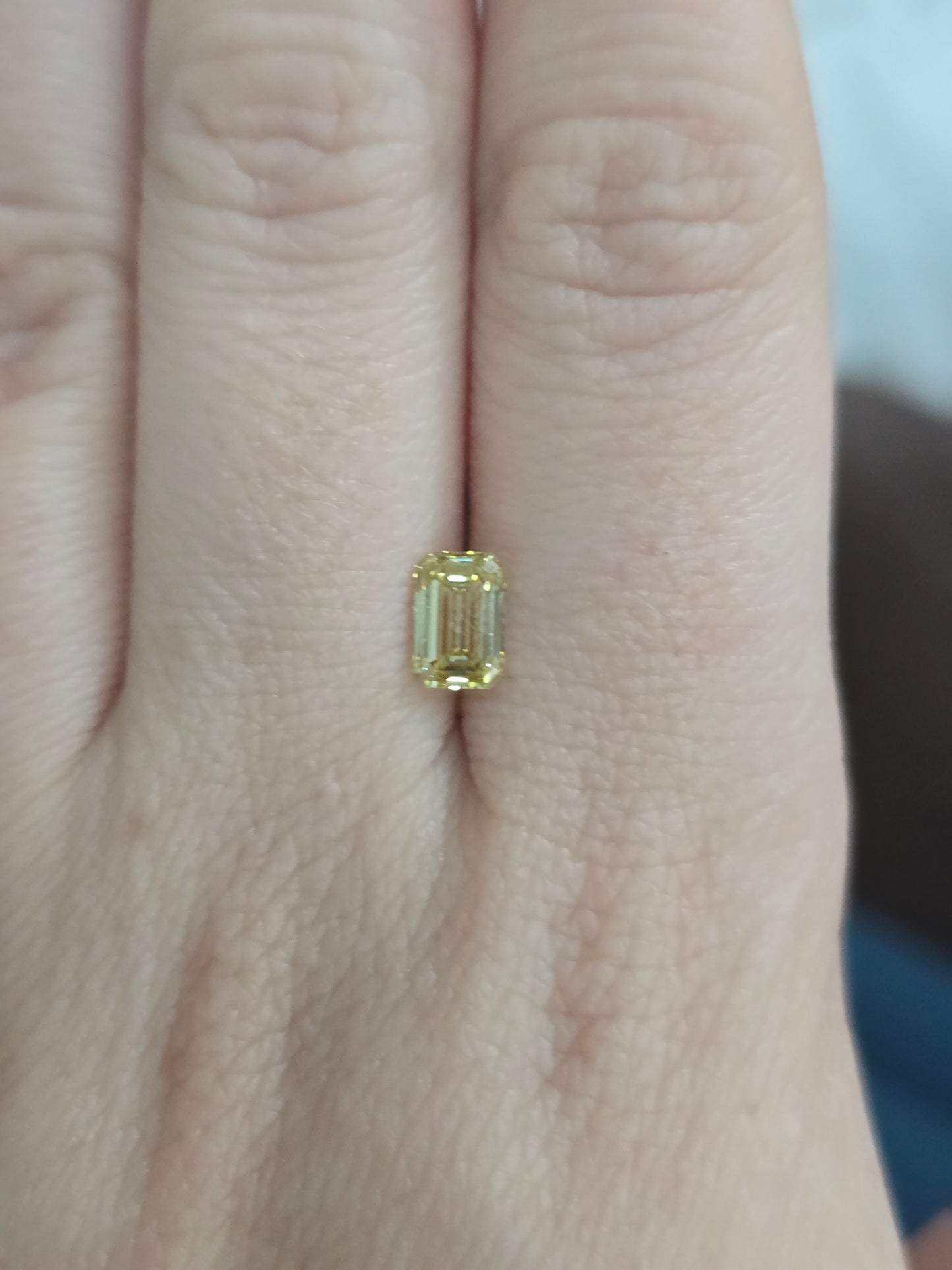 Loose 1.03 CT Emerald Cut Lab Grown Fancy Intense Yellow Diamond with IGI Report