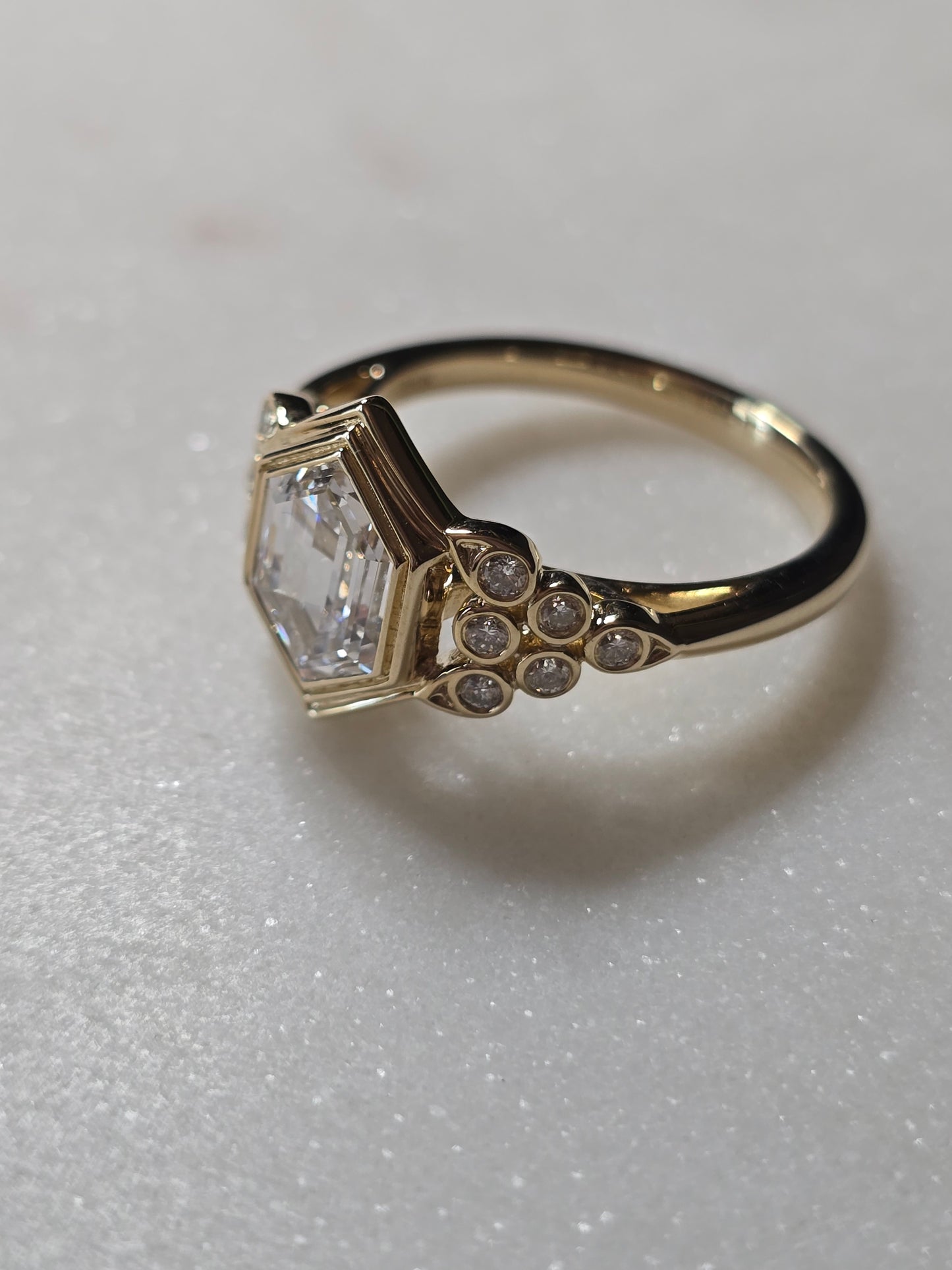 10k Yellow Gold 2ct Dutch Marquise Ring