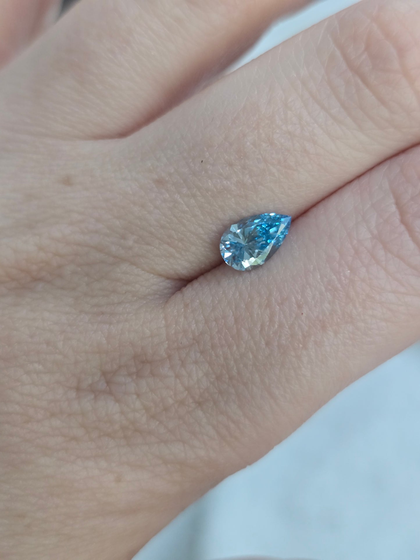 Loose 1.00 CT Pear Lab Grown Fancy Blue Diamond