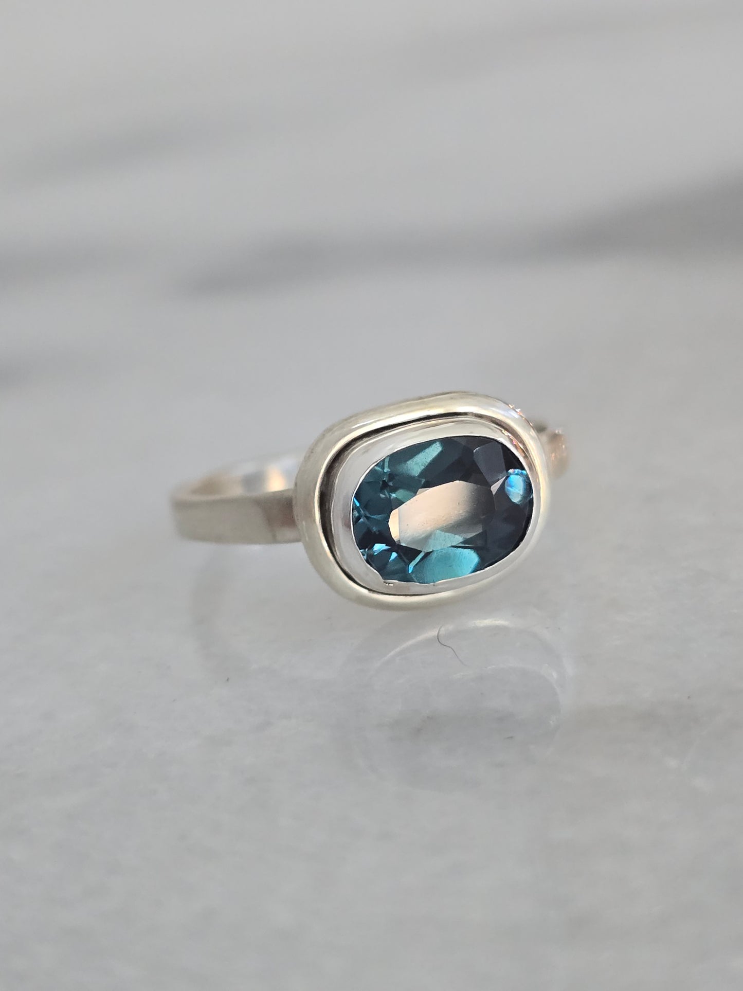 Lagoon Ring – Tide Collection