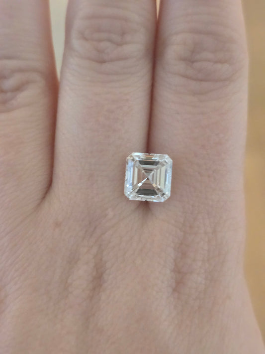 Loose 4.02 CT Square Emerald Cut Lab Grown Diamond with IGI Report