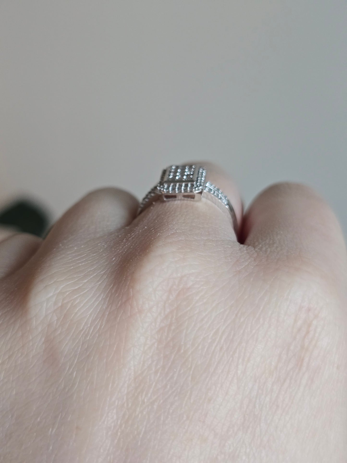 10kt Gold 1/3ct Natural Diamond Ring