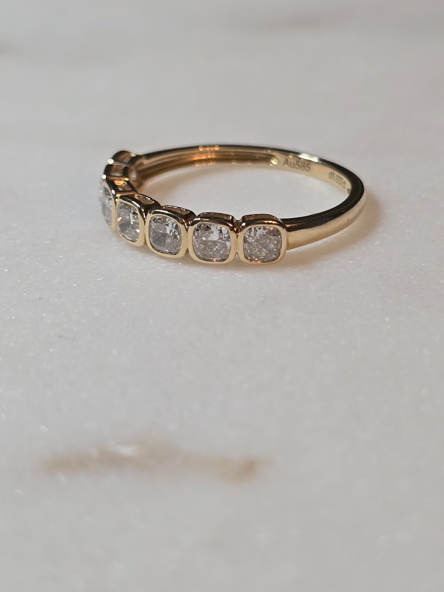 14k 1ct Lab Diamond Cushion Bezel Band