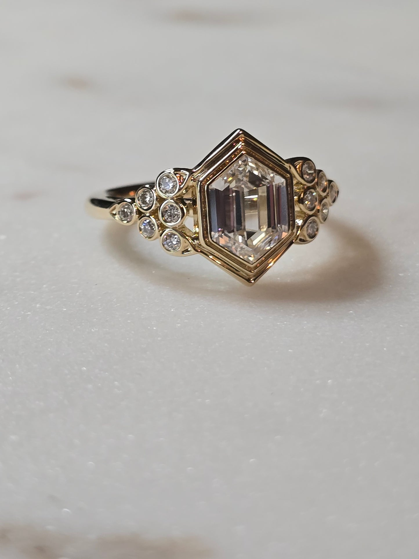 10k Yellow Gold 2ct Dutch Marquise Ring
