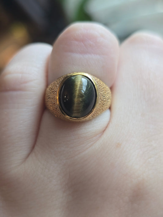 18K Yellow Gold Tigers Eye Ring