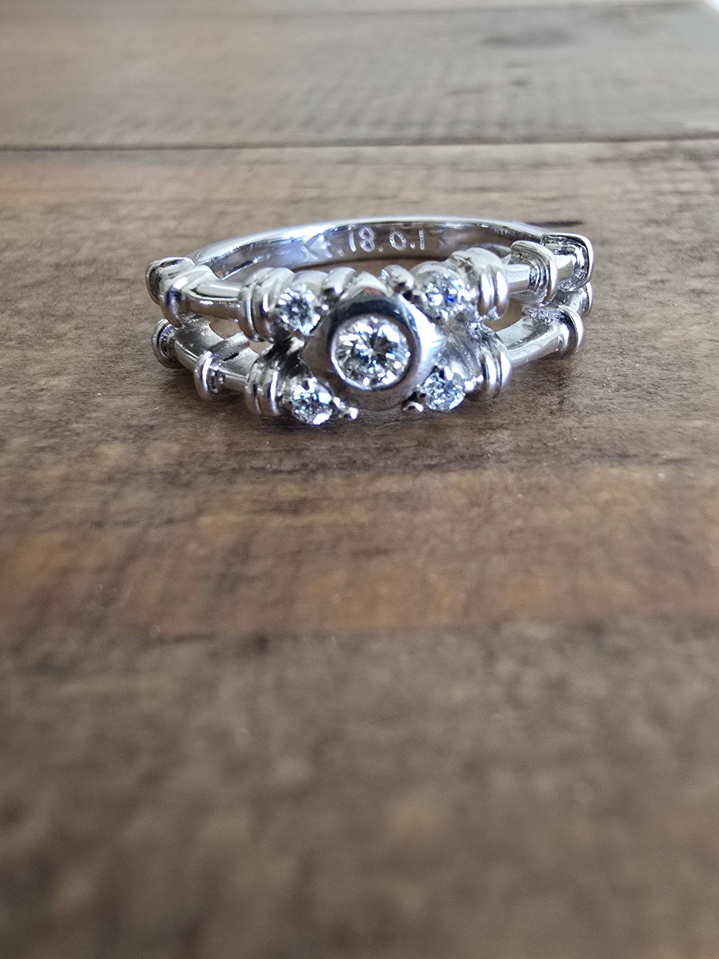 18k White Gold Bamboo Ring