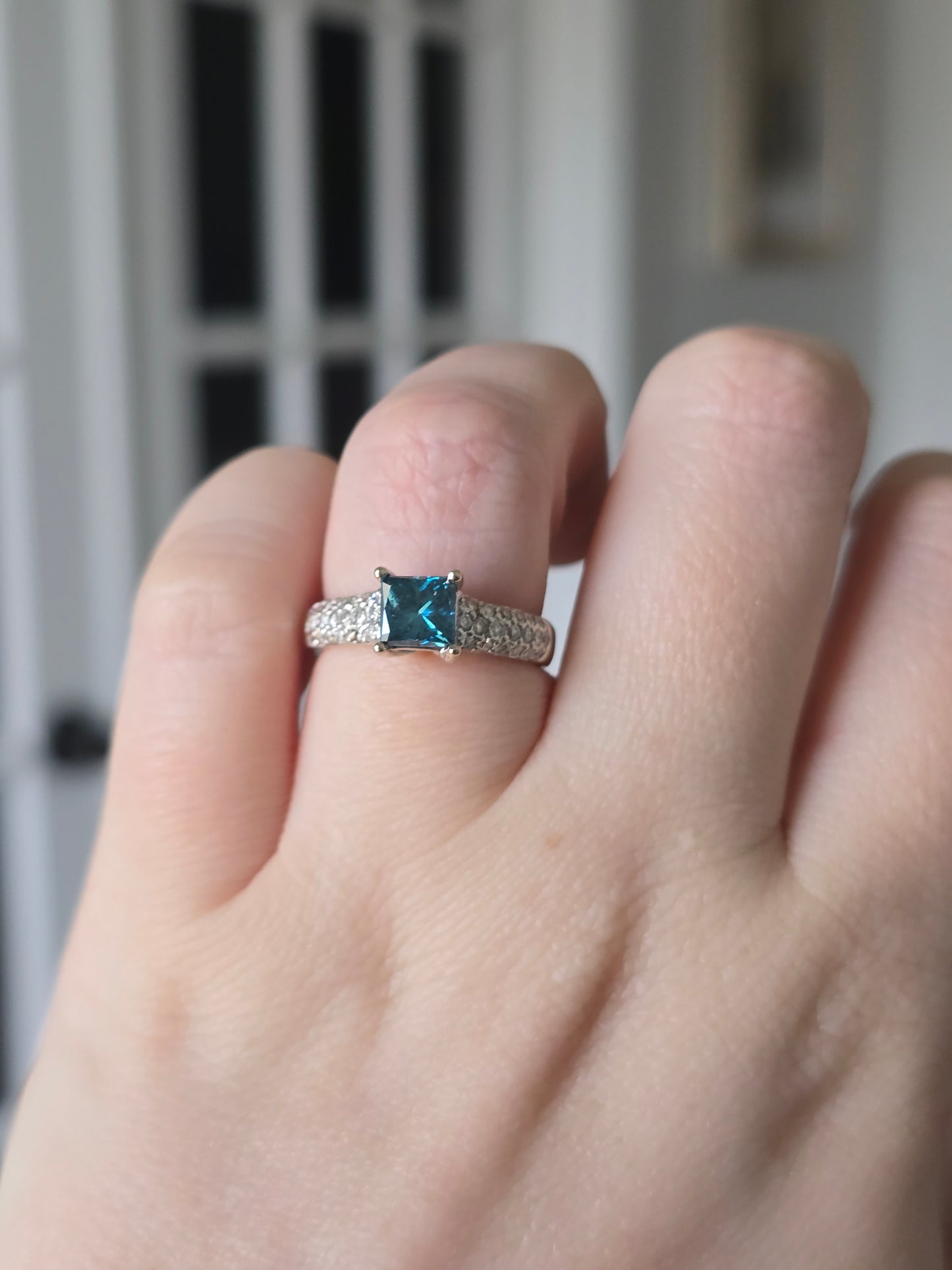 18k White Gold 1.27ct Diamond Ring with Lab Grown Blue Center