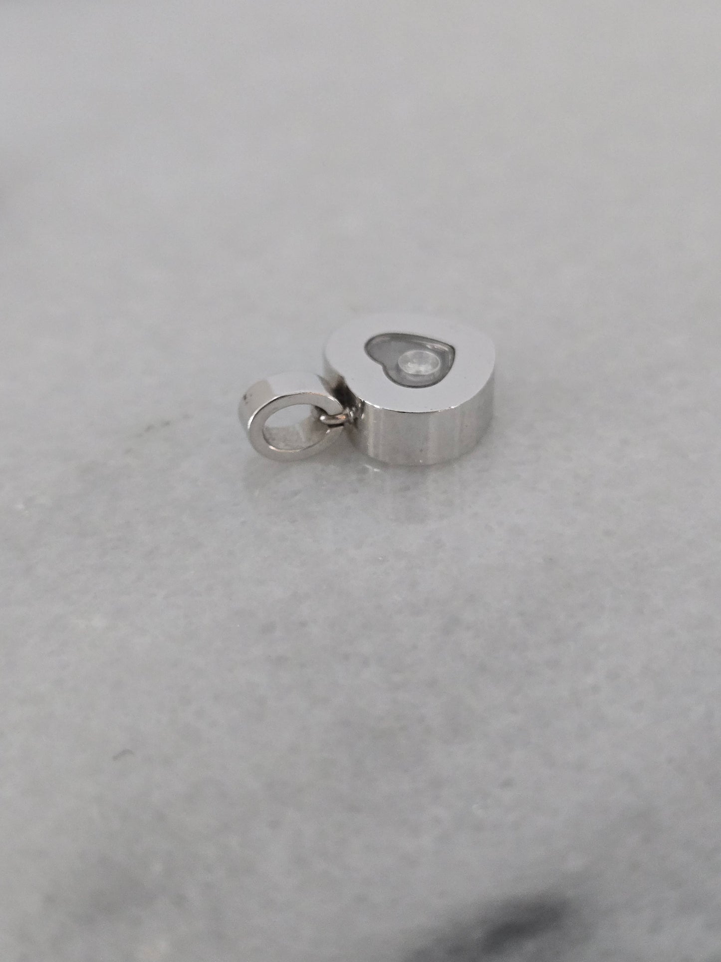 Vintage Chopard Happy Diamonds Pendant