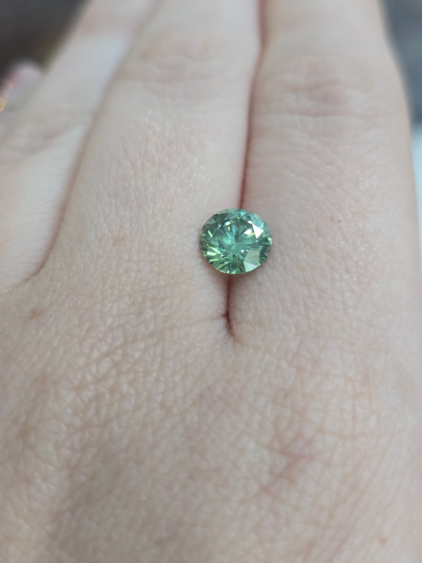 Loose 1.36 CT Round Lab Grown Fancy Green Diamond