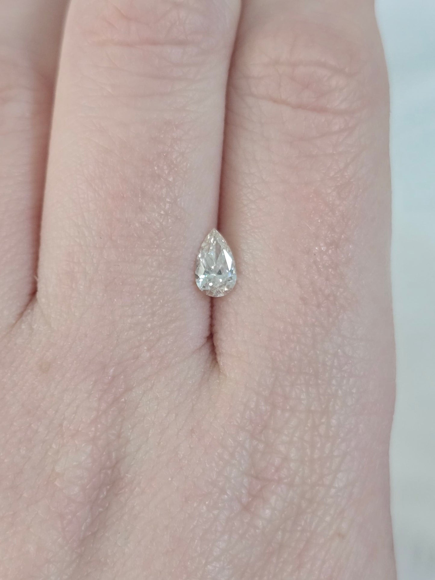 Loose 0.51ct Natural GIA Certified Pear Diamond