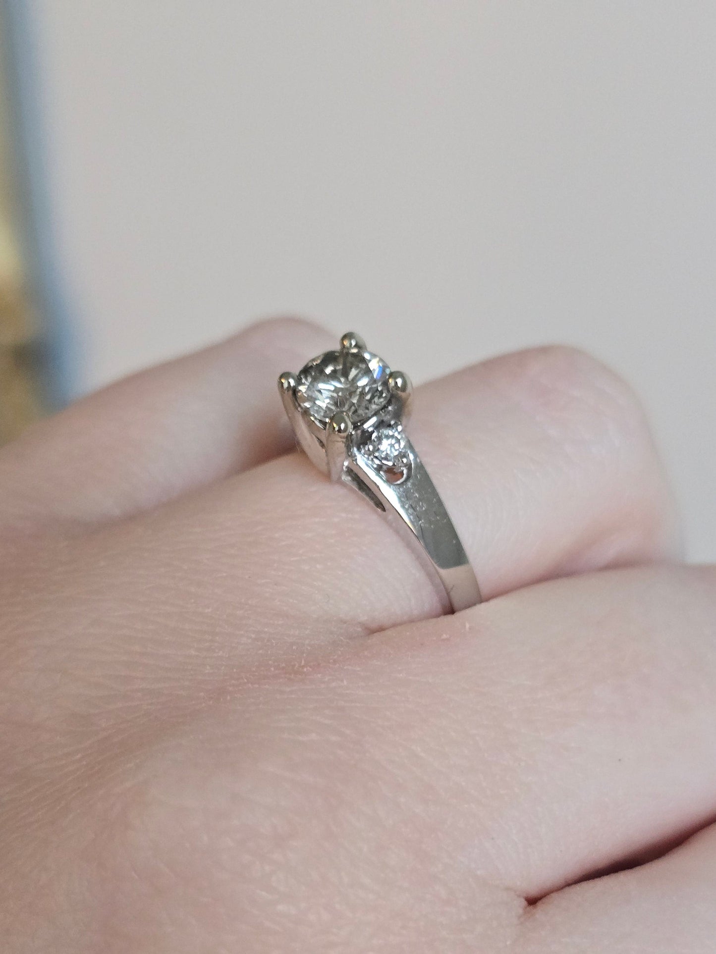 18kt White Gold 1.14ct Natural Diamond Ring