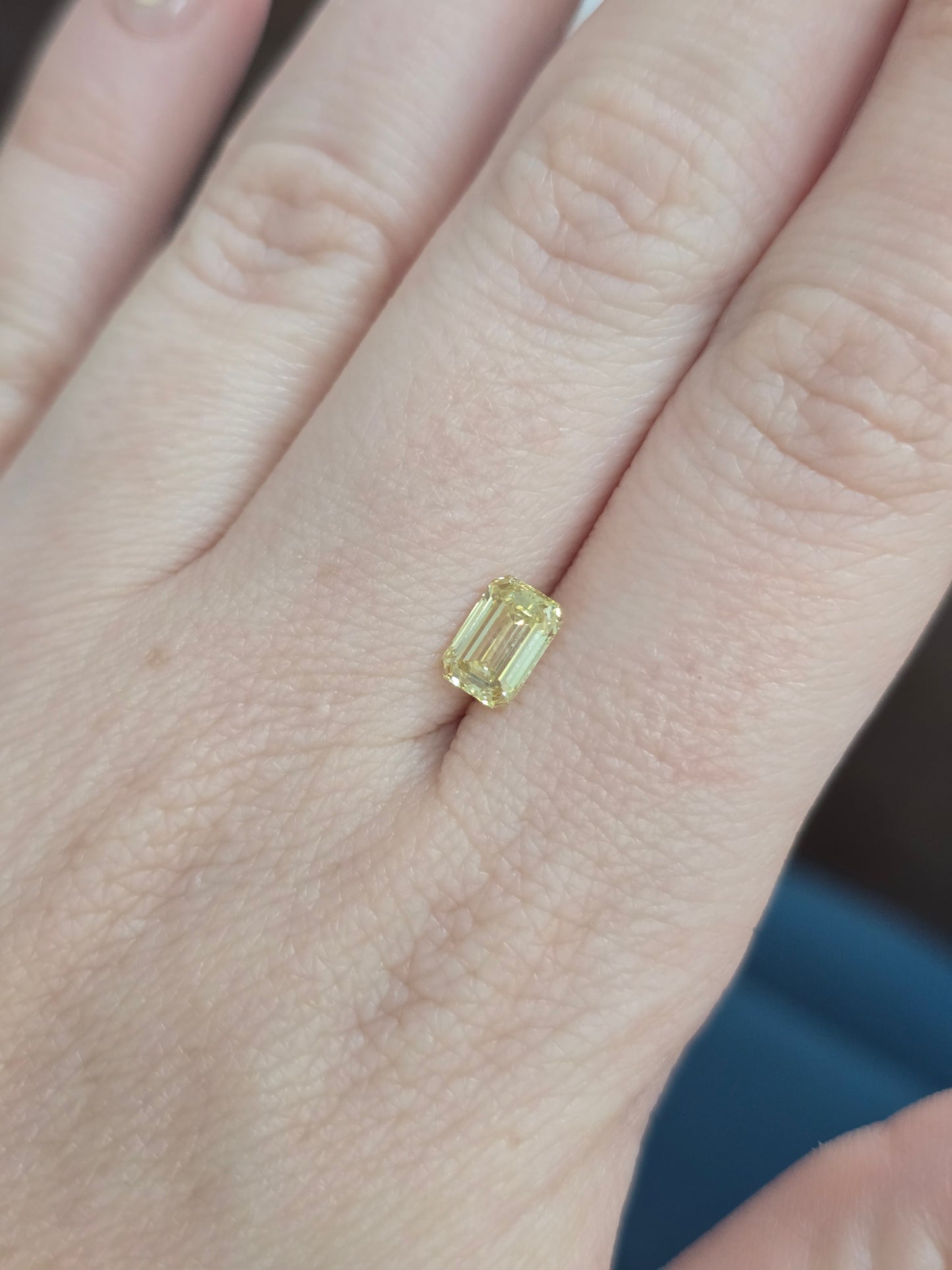 Loose 1.03 CT Emerald Cut Lab Grown Fancy Intense Yellow Diamond with IGI Report
