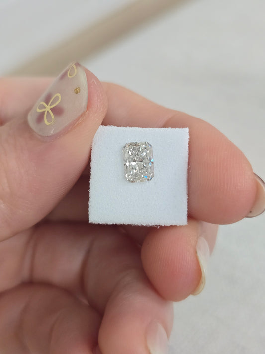 1.04ct Radiant Lab Grown Diamond with IGI Report