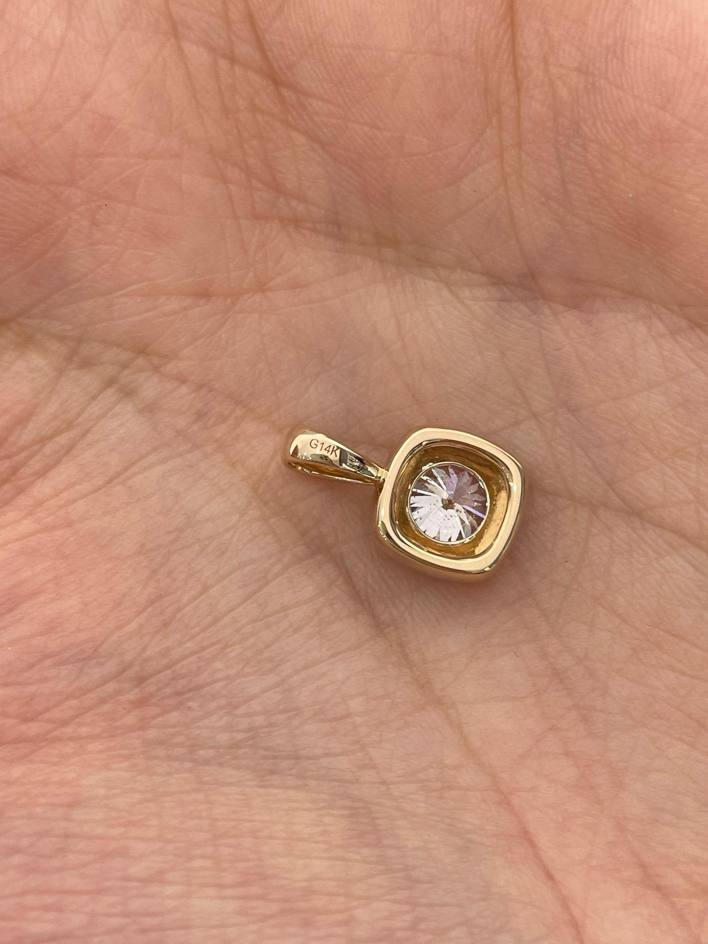 14k Yellow Gold 1ct Lab Diamond Pendant