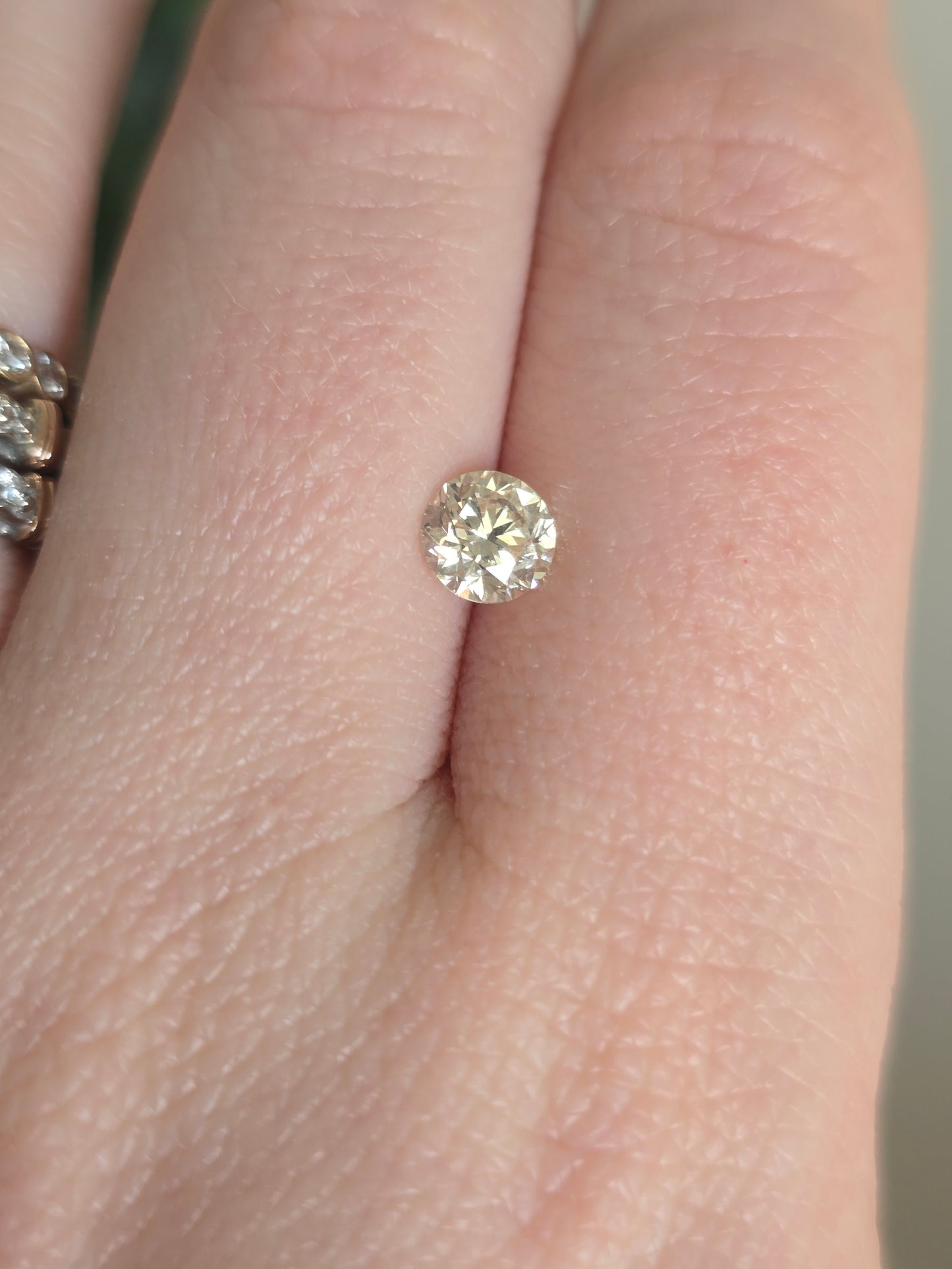 Loose 0.77ct GIA Certified Round Brilliant Diamond