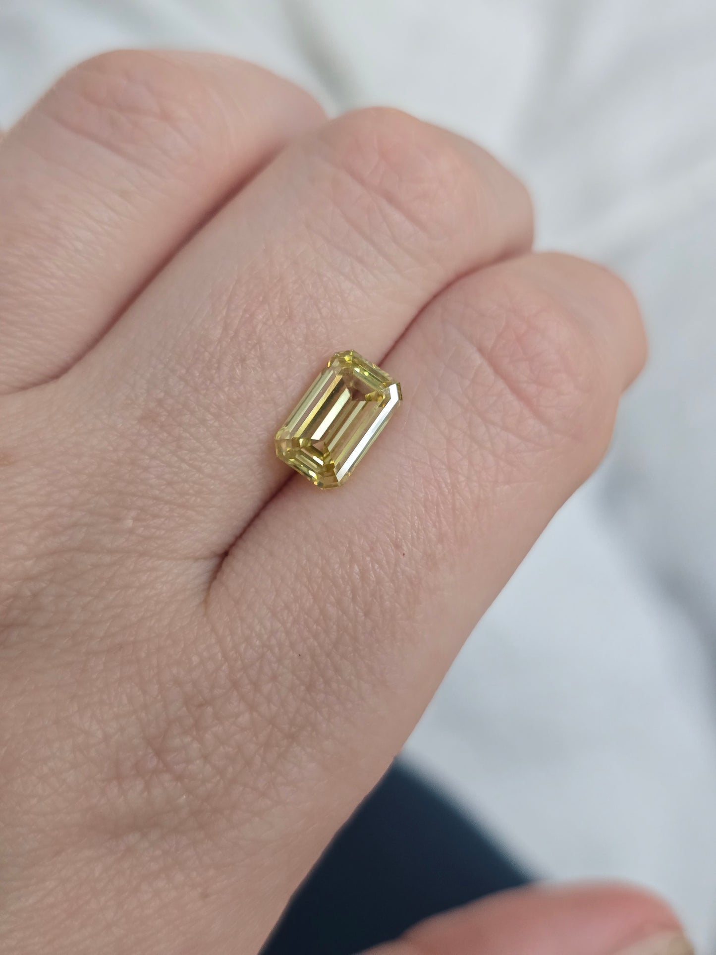 Loose 2.76 CT Lab Grown Fancy Yellow Diamond with IGI Report