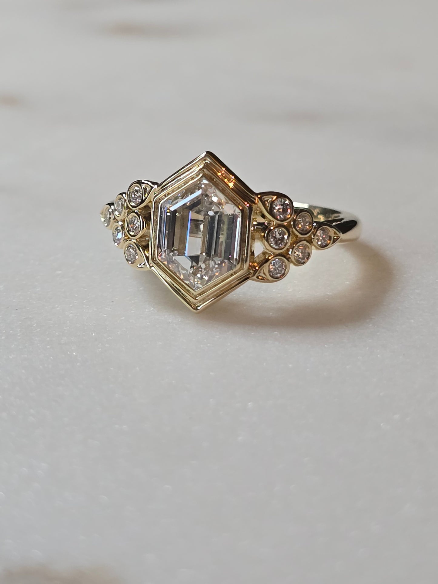 10k Yellow Gold 2ct Dutch Marquise Ring