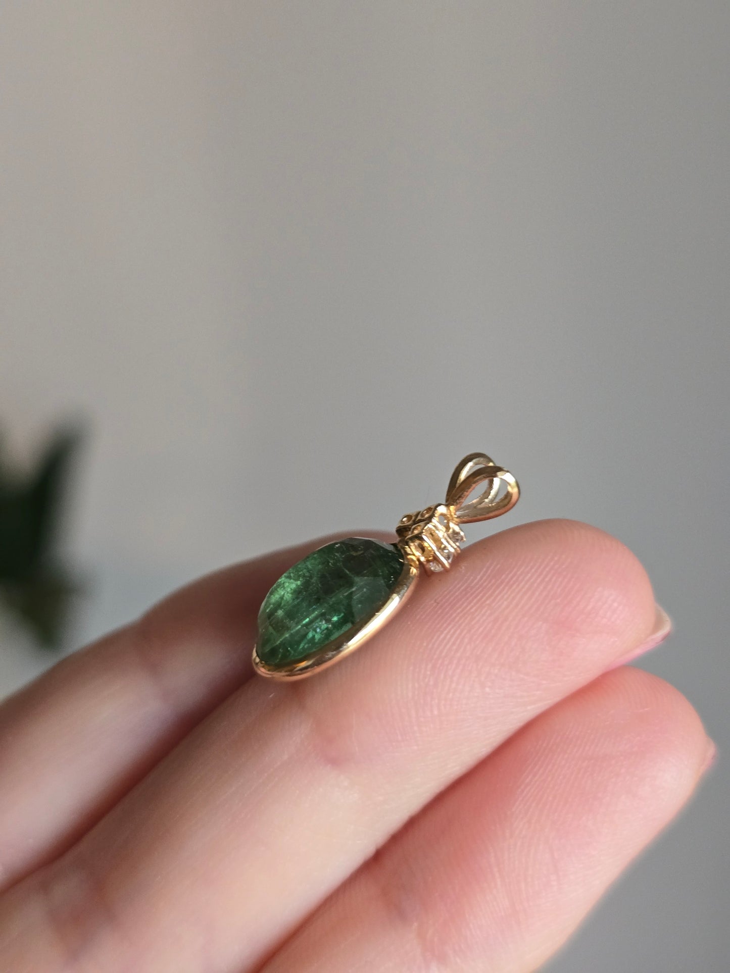 14k Yellow Gold Tourmaline Pendant