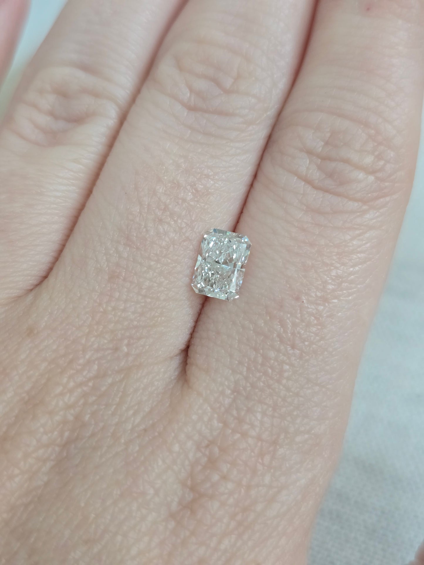 Loose 1.35 CT Rectangular Modified Brilliant Lab Grown Diamond with IGI Report