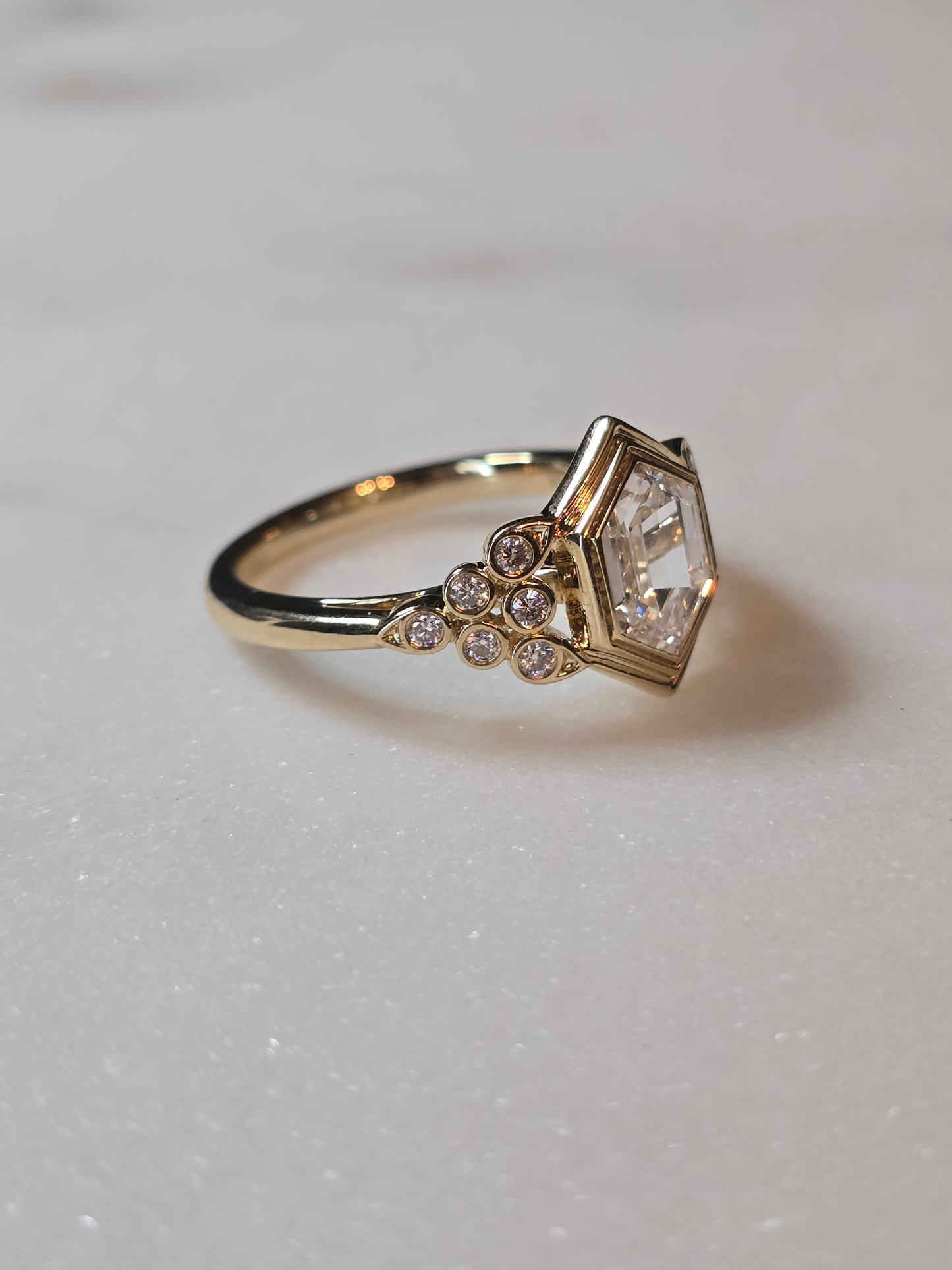 10k Yellow Gold 2ct Dutch Marquise Ring