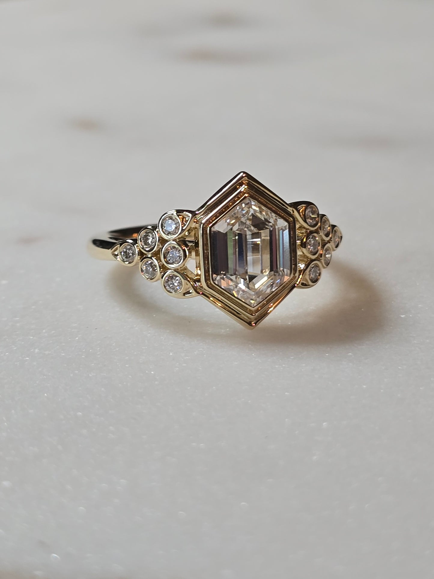 10k Yellow Gold 2ct Dutch Marquise Ring