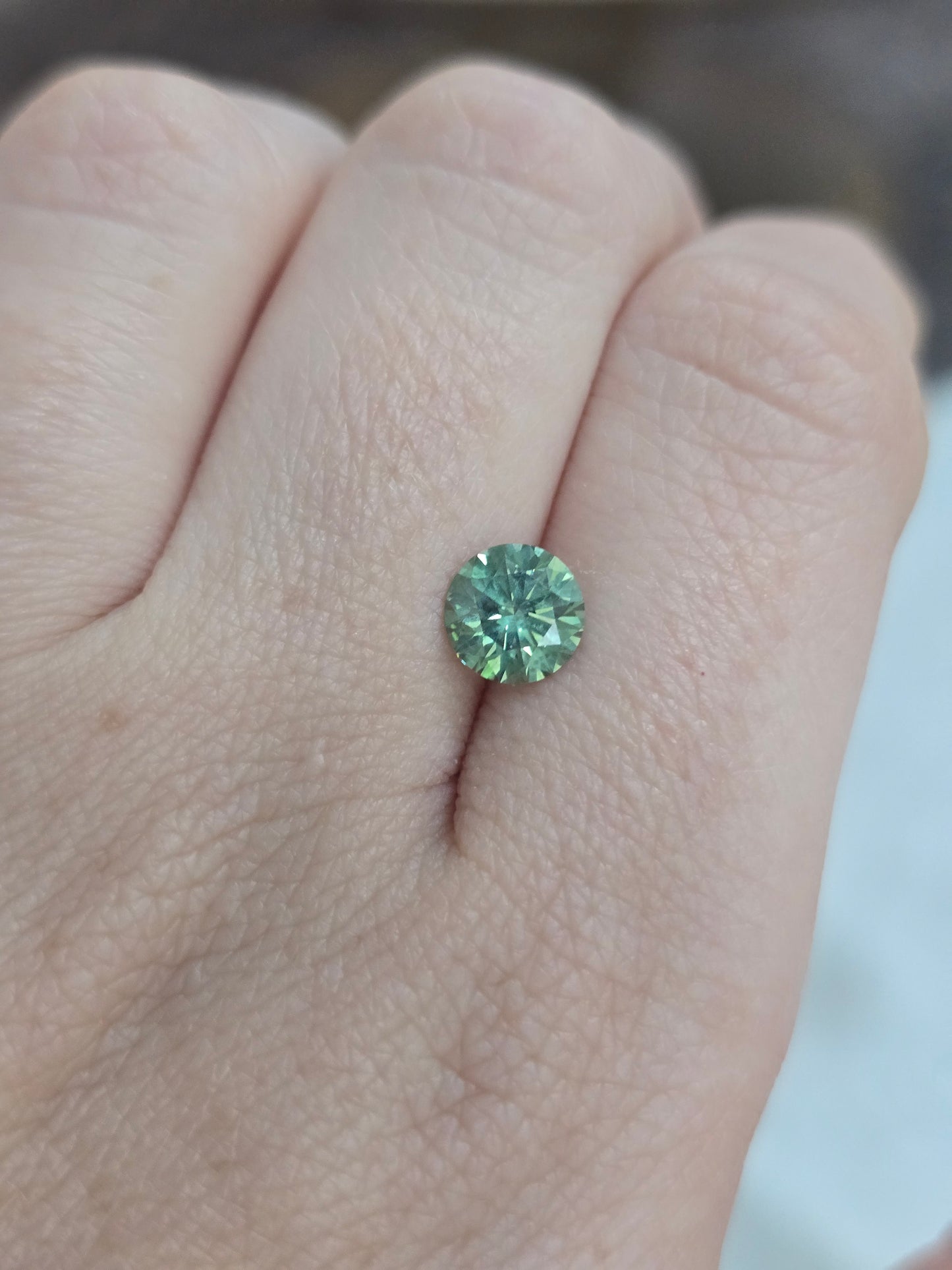 Loose 1.36 CT Round Lab Grown Fancy Green Diamond