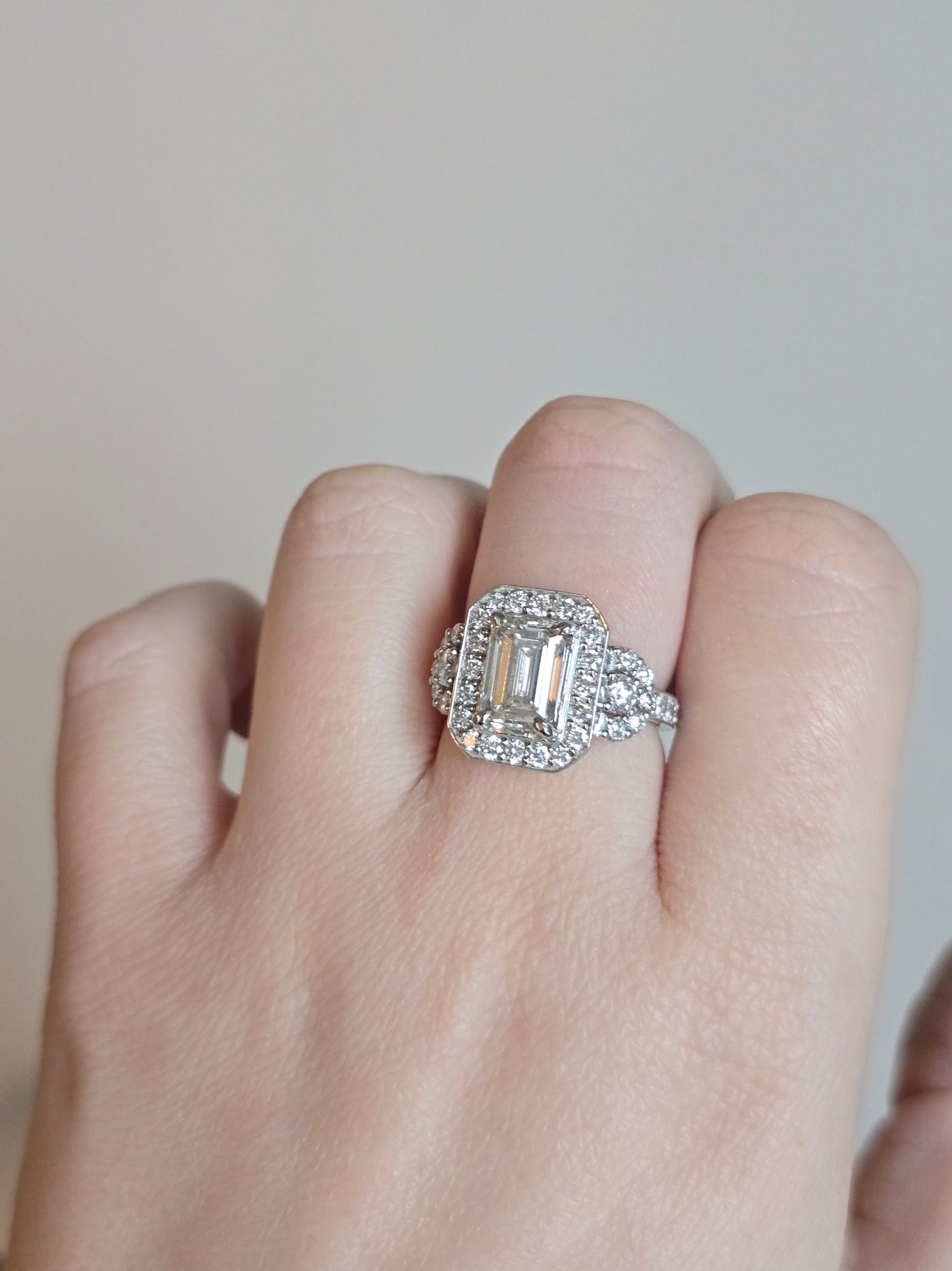 14kt White Gold 4.01ct Emerald Cut Lab Diamond Ring