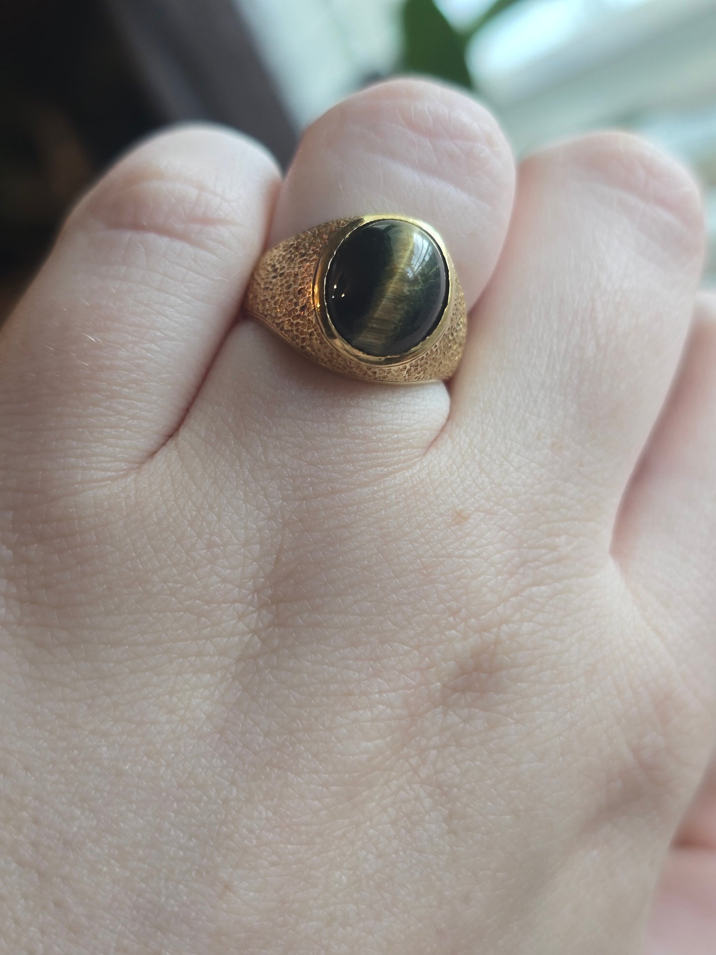 18K Yellow Gold Tigers Eye Ring