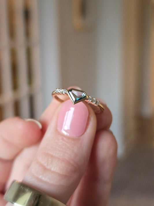 10k Lab Diamond Ring
