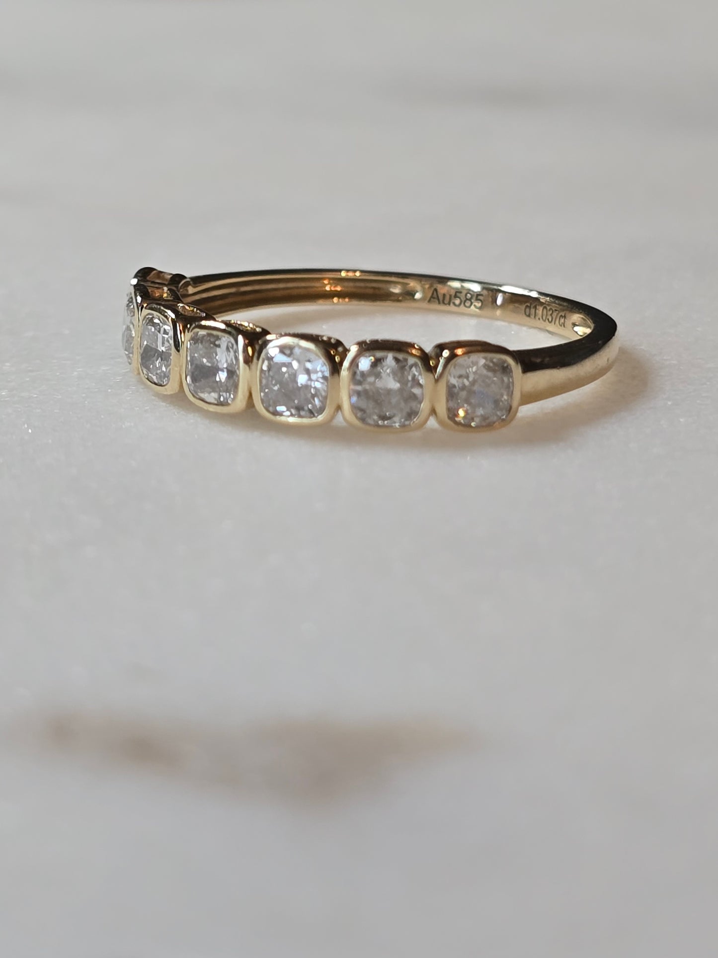 14k 1ct Lab Diamond Cushion Bezel Band